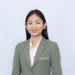 6 นางสาวมุทิตา ชุมดาวงษ์ ครูอัตราจ้าง